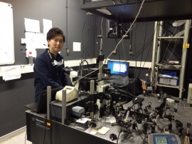 Visit to the Quantum and Molecular Photonics Laboratory (LPQM)